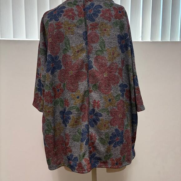 NWT HOPELY Women's Gray Floral Print Boho Waffle Knit Top 3/4 Sleeve Large - Picture 3 of 5